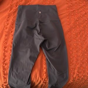 Blue Lululemon wunder train leggings